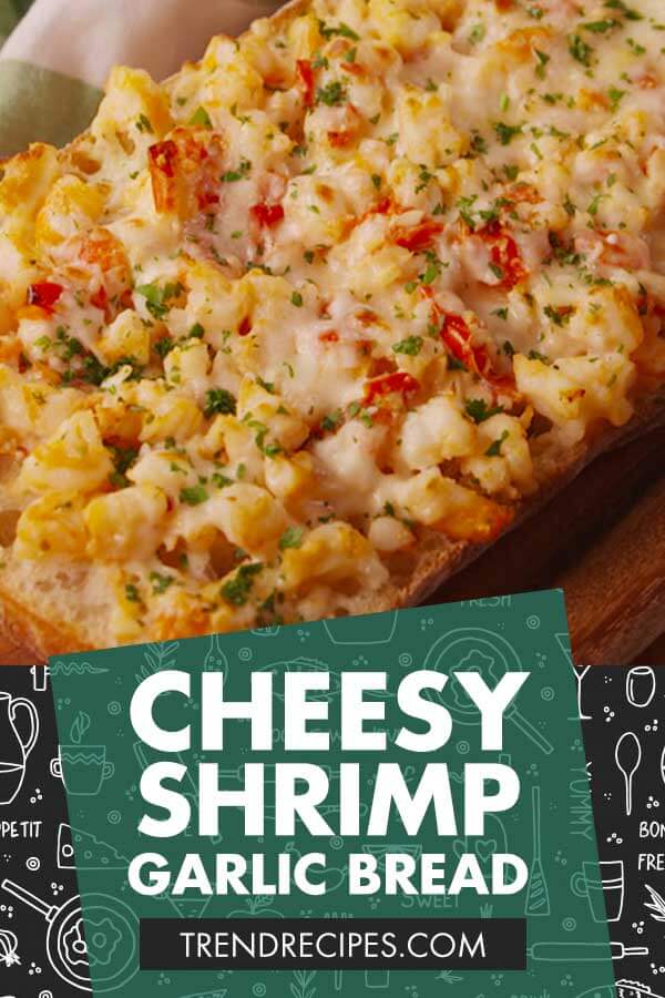 Cheesy-Shrimp-Garlic-Bread